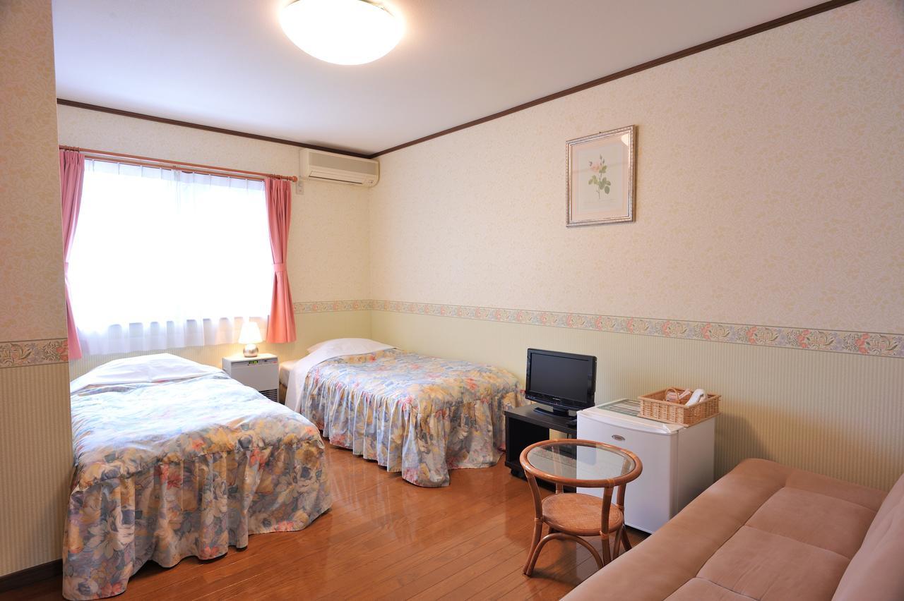 Anise Garden Hotel Hakuba Buitenkant foto