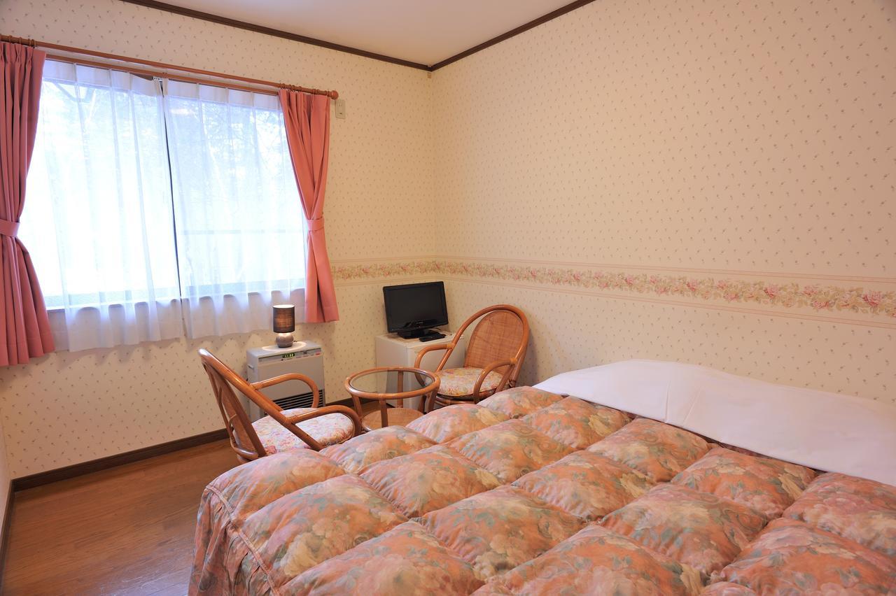 Anise Garden Hotel Hakuba Buitenkant foto